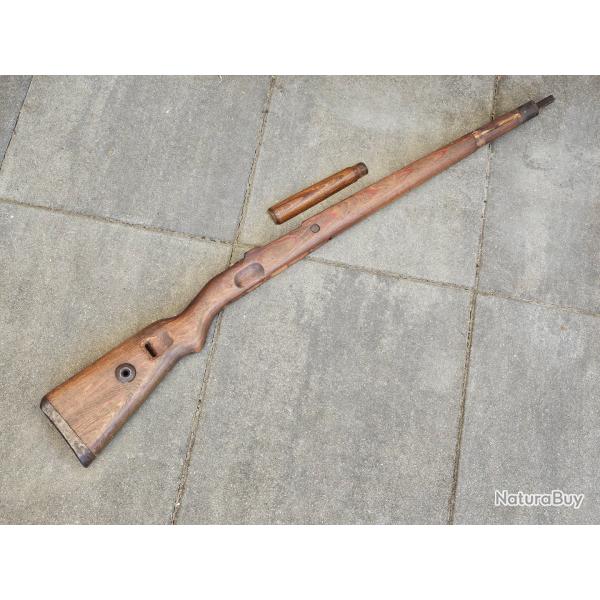 Crosse de Mauser 98k k98 ww2 avec son garde main en lamell� coll�