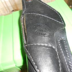 Holster cuir noir pour pistolet