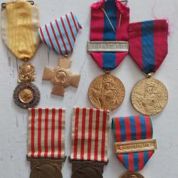 LOT DE 7 MEDAILLES MILITAIRES FRANCAISES