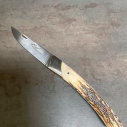 Couteau de poche Le Thiers par Chambriard en bois de cerf, neuf jamais utilis&eacute;