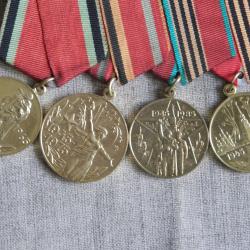 L'URSS. Lot m&eacute;daille 20+30+40+50 Victory