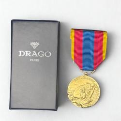 (14.016) M&eacute;daille de la D&eacute;fense Nationale - Or - Drago