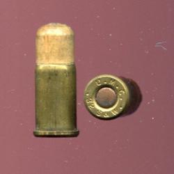 .32 S&W &agrave; grenaille conteneur bois - marquage : UMC 32 S&W - poudre noire avant vers 1885