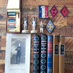 Lot d'objets collection militaria