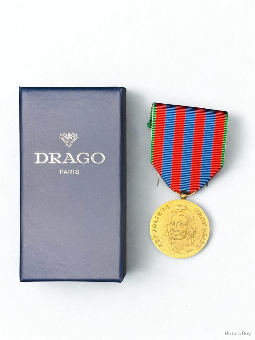 62.003) Médaille commémorative française - Drago - Médailles