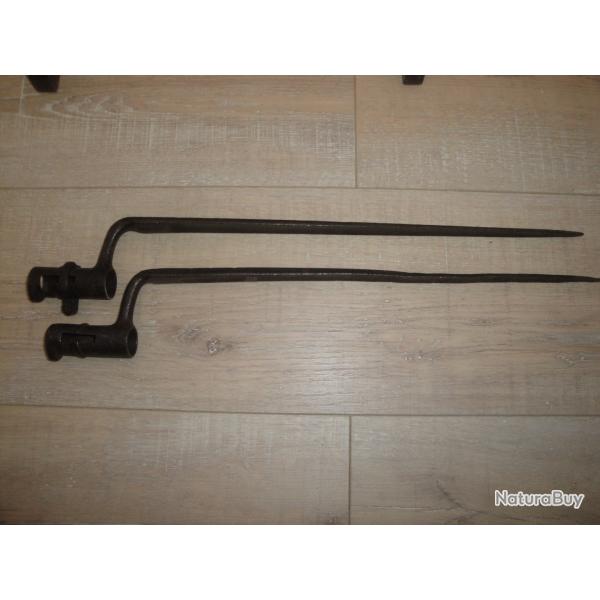 2 BAIONNETTES A DOUILLE MODELE AN IX (1801)