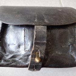 Cartouchi&egrave;re fusil VETTERLI suisse - 1&deg; mod&egrave;le sans tissu. Giberne