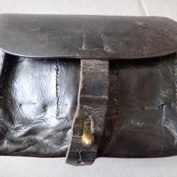 Cartouchi&egrave;re fusil VETTERLI suisse - 1&deg; mod&egrave;le sans tissu. Giberne