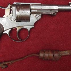 magnifique chamelot delvigne mas 1873 tout d origine avec son &eacute;tui et sa dragonne cal 11mm dat&eacute; 1880