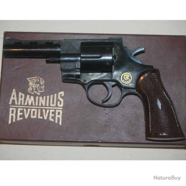 REVOLVER ARMINIUS HW38 CALIBRE.38 SPECIAL