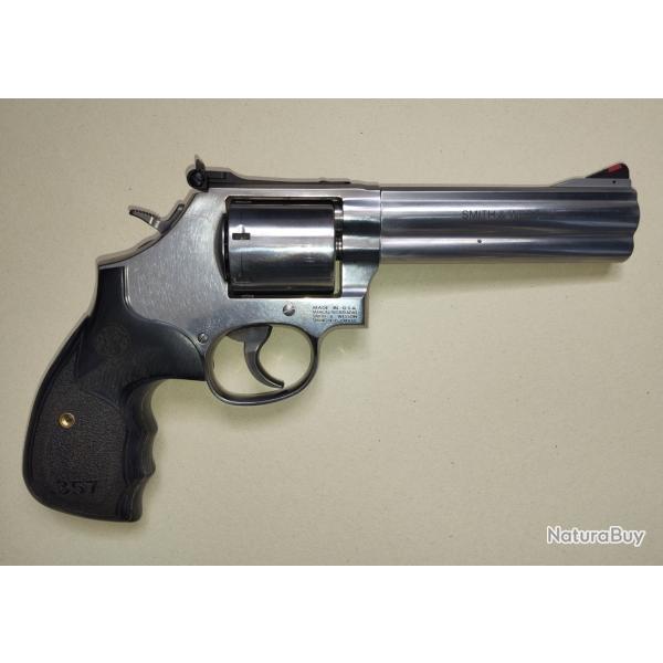 SMITH & WESSON 686 plus s�rie 3.5.7 357 mag 5"