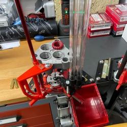 Amorceur automatique SMALL pour presse LEE PRO 4000 + outil ( Toutes G&eacute;n&eacute;rations )