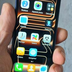 mini t&eacute;l&eacute;phone &eacute;cran 3,99 pouces