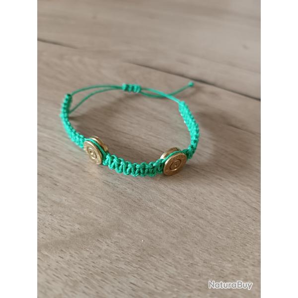 Bracelet macram� vert - douille 30-06