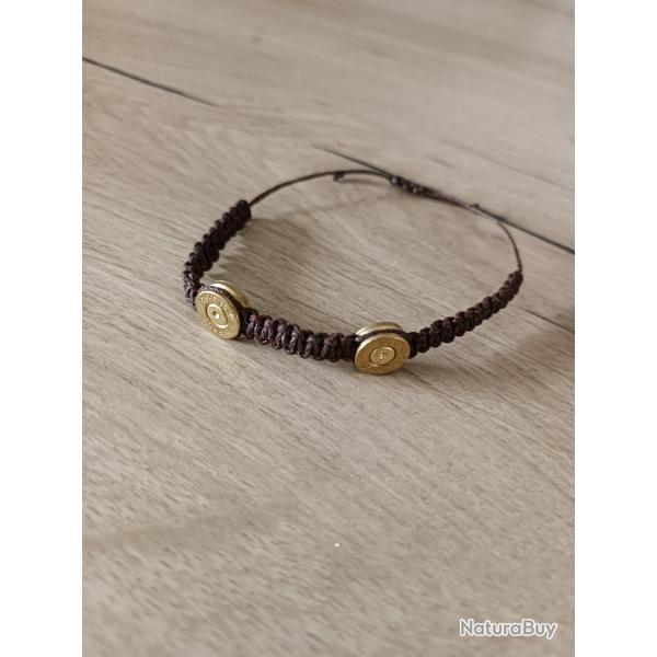 Bracelet macram� marron - douille 30-06
