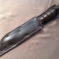 Couteau de combat "Camillus" USA.