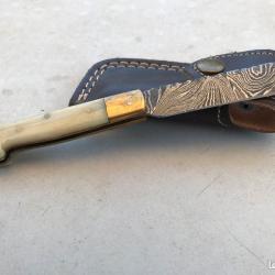 Splendide couteau original Damas Os et laiton oh putain