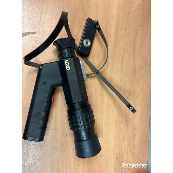 Appareil de vision nocturne russe pour pi�ces.