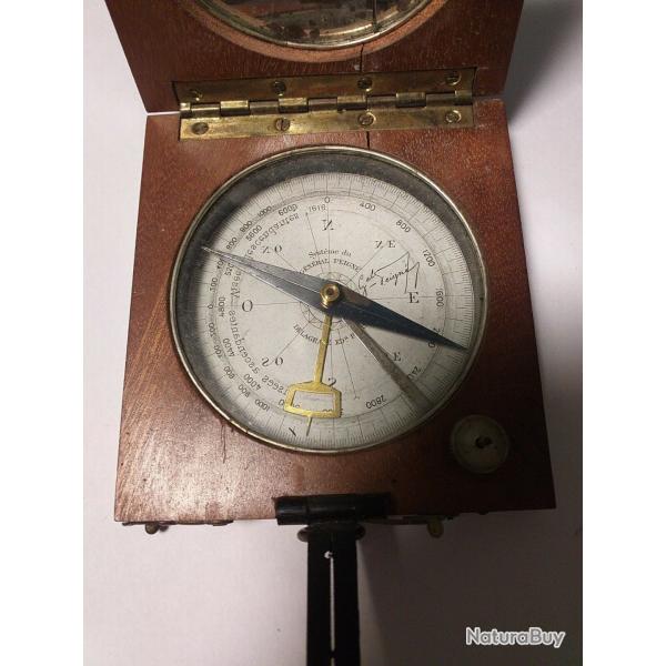 Boussole alidade nivellatrice inclinom�tre vintage du G�n�ral Peign� Topographie militaire