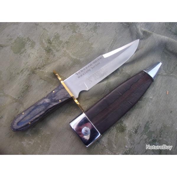 couteau de chasse avec fourreau cuir