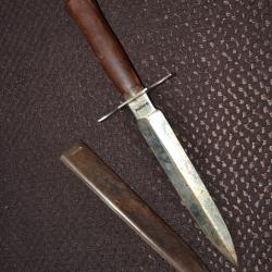 poignard vengeur pradel poilu guerre 14-18 Verdun tranch&eacute;e