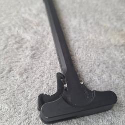 poign&eacute;e levier d armement "Smith & Wesson" AR15 / M4 / M16  original "milspec", charging handle