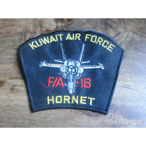 insigne tissu brod�e kuwait air force F/A.18 hornet