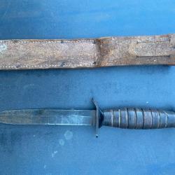 Couteau - poignard US M3 (rare mod&egrave;le st&eacute;rile) et son fourreau 2GM.