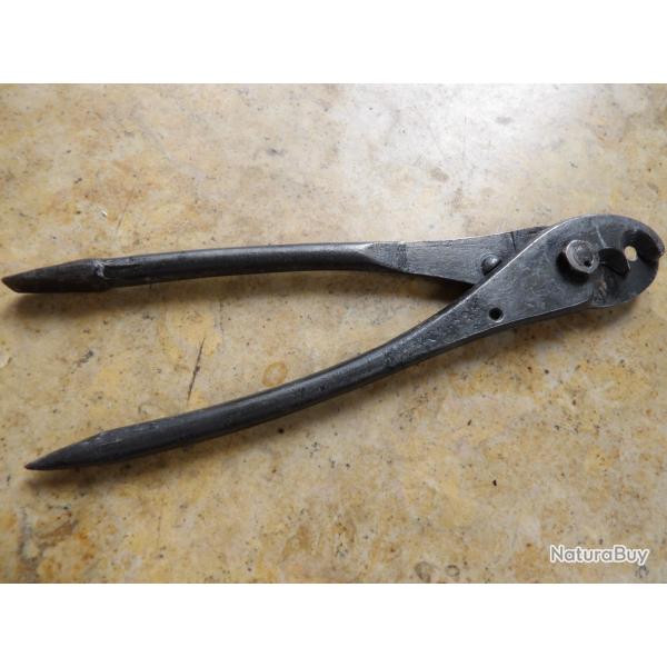 pince sertir d�molition maquis d�tonateur US army d�to seconde guerre mondiale WW2 d�barquement para