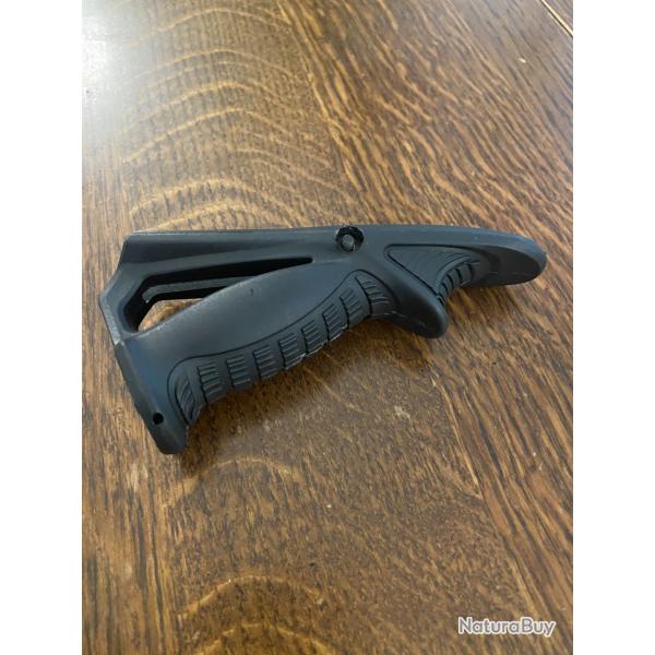 Poign�e Ergonomique Airsoft Inclin�e **Repro** FAB DEFENSE PTK FDE