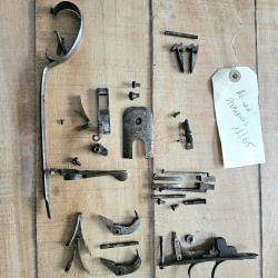 Lot de pi&egrave;ces - ARTISAN STEPHANOIS Cal. 12