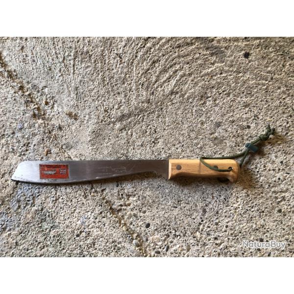 MACHETTE MARTINDALE N�2