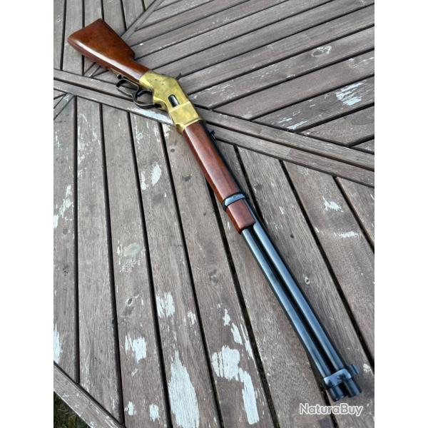 Carabine Yellowboy 44-40 Winchester mod�le 66