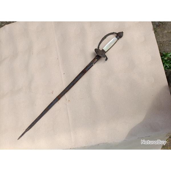 �p�e d officier sup�rieur