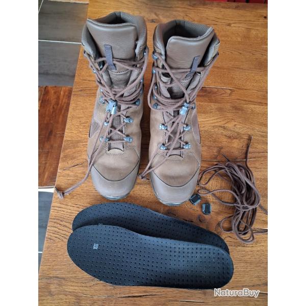 Chaussures militaires HAIX