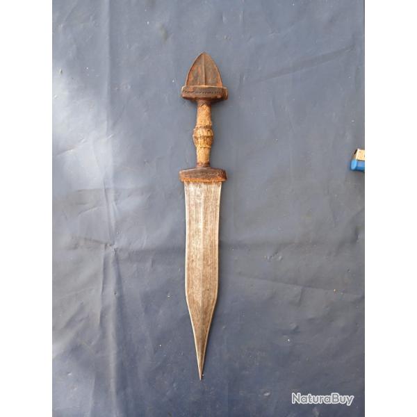 couteau/poignard/Dague tribale africaine / marocaine berb�re touareg b�douine