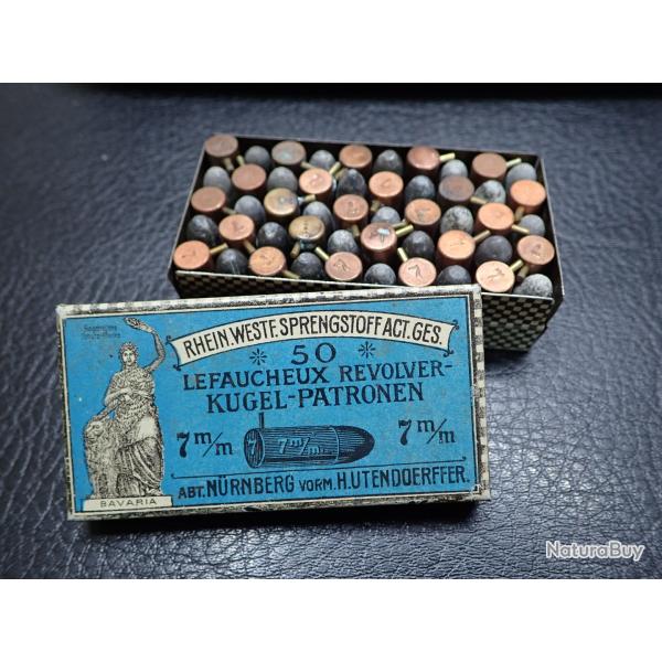 Boite LEFAUCHEUX REVOLVER 7 mm + 50 cartouches de collection � broche. EXCEPTIONNELLE
