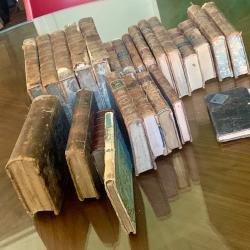 Lot de livres anciens - 17&egrave;me, 18&egrave;me et 19&egrave;me si&egrave;cle dont &eacute;dition originale