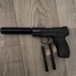 Pistolet airsoft Umarex Combat Zone COP ? CO? ? avec silencieux et 2 chargeurs