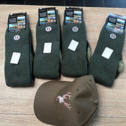 Ultime lot de paire de chaussette +  cadeaux &agrave; vendre aux ench&egrave;res destockage chasse armurerie clocy