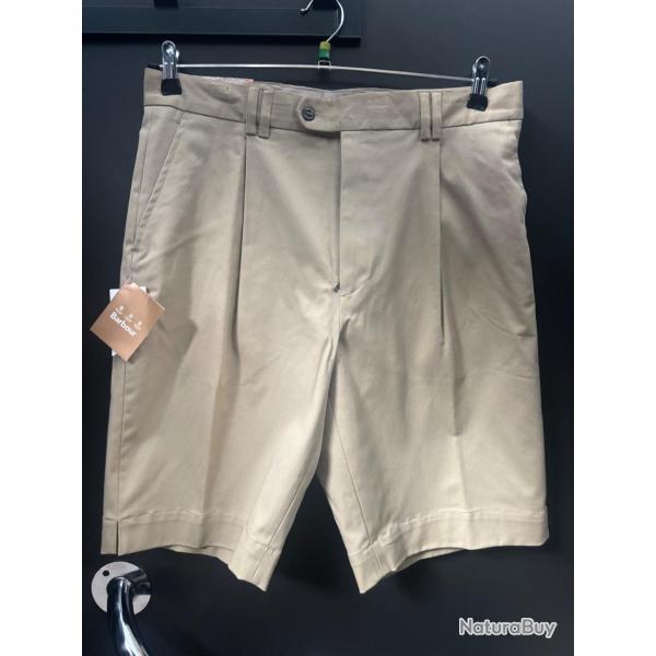 Tres beau short neuf Barbour beige taille 42 a vendre aux ench�res destockage chasse amrmurerie