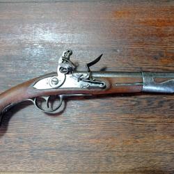 Pistolet r&eacute;glementaire de cavalerie - mod&egrave;le 1763-1766 de type 1 - R&eacute;volution / Libreville - BE