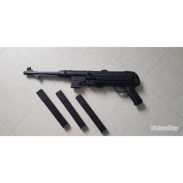 R�plique Airsoft MP40 + 3 chargeurs - AGM
