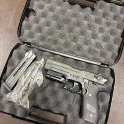 PISTOLET GSG FIREFLY - CAL. 22LR + LASER SWISS ARMS