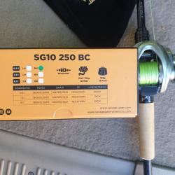 Moulinet pour gaucher Savage gear sg10 250 bc