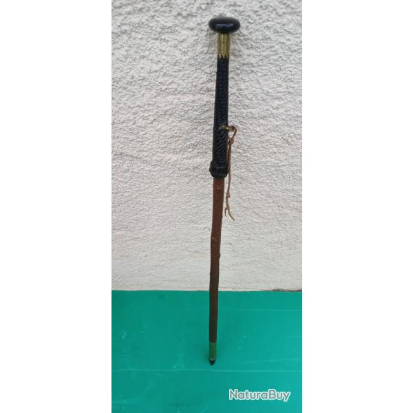 CANNE BASQUE  :   MAKILA  LEONCINI  .  BAYONNE  1981 .  BEL ETAT  .  FORT NEFLIER   .