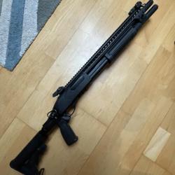 FUSIL A POMPE GAZ