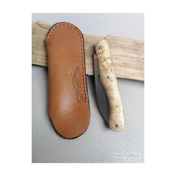 Couteau  Aurillac bois de bouleau