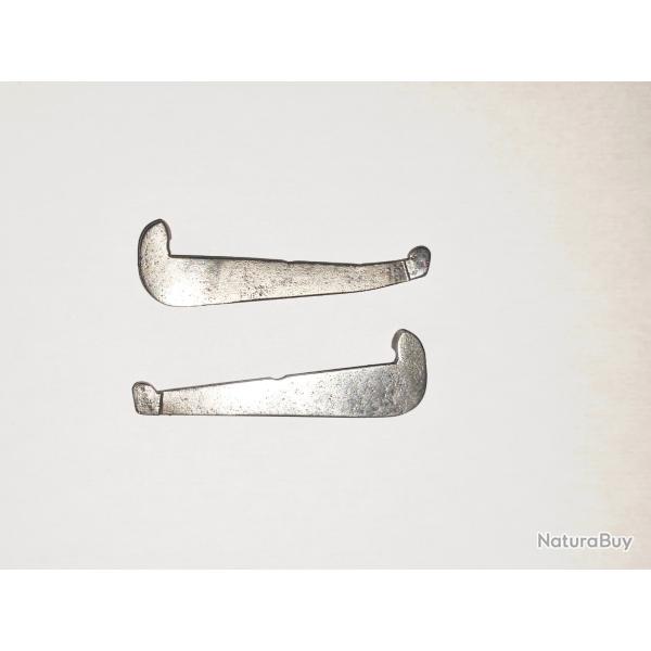 Paire de levier d'armement de pistolet Le Fran�ais 7,65