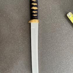 dague de 30 cm , couteau